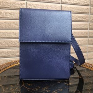 本革ポシェットバッグ