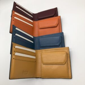 メンズ二つ折りお財布（コイン入れボックス型）